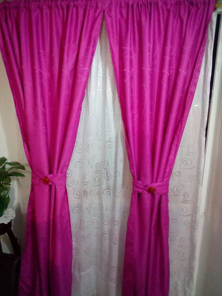 cortina rosada